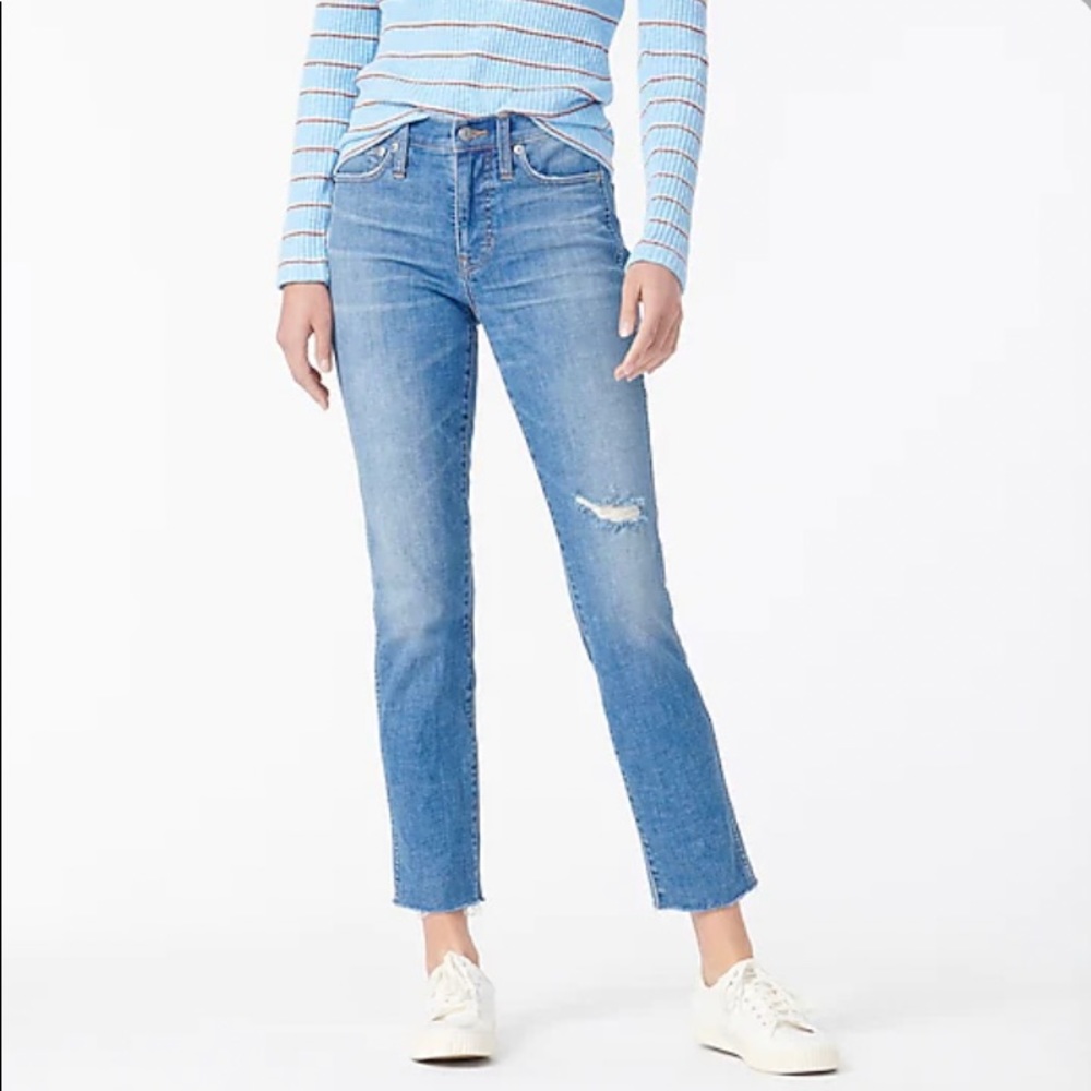 J. Crew 9" Petite Straight Jean in Wainscott Wash‎